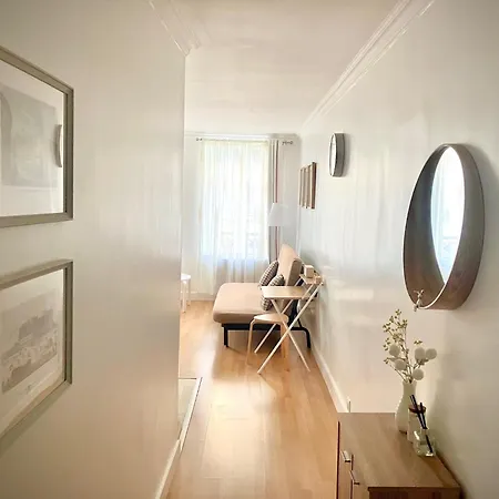 Cozy And Modern L Hyper-center Apartment Saint-Germain-en-Laye