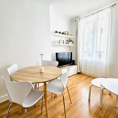 Cozy And Modern L Hyper-center Apartment Saint-Germain-en-Laye